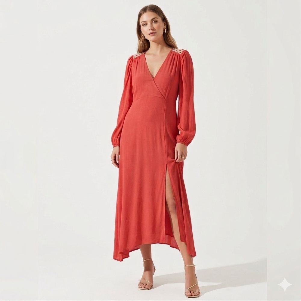 NSR Vibrant Red Long Sleeve Dress Size L